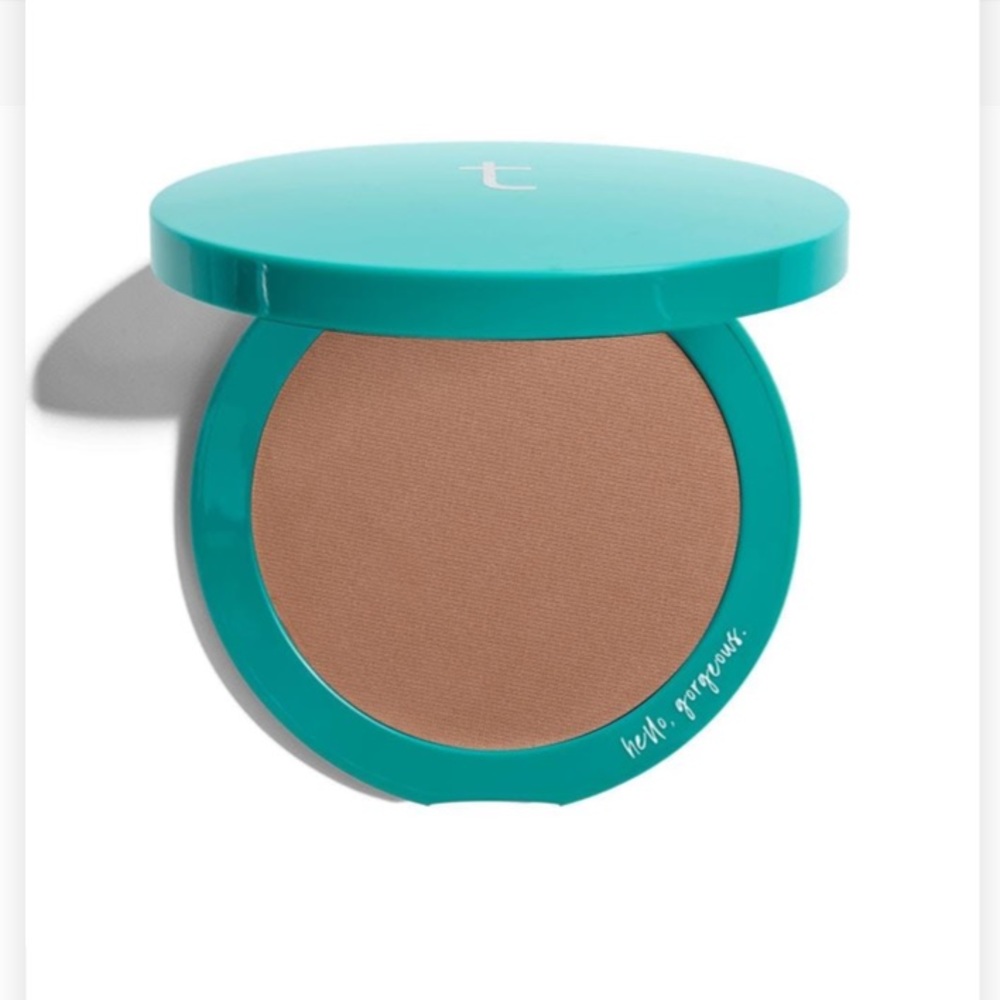 thrive-Sun Chaser Blur + Sculpt Bronzing Powder